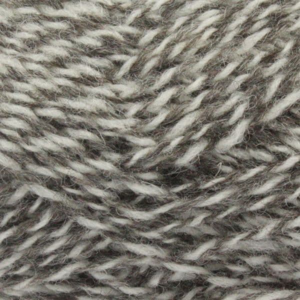 jamieson-s-of-shetland-double-knitting-laine-112-shaela-25g image 1