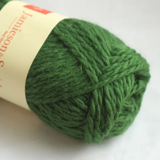 jamieson-smith-shetland-aran-worsted-fil-aran-vert-mousse-50g image 1