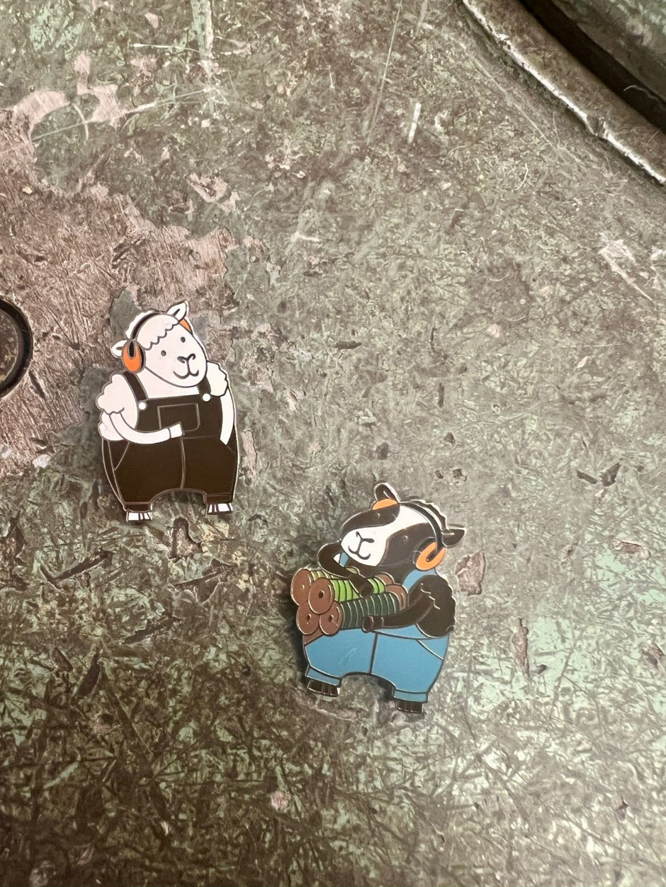 john-arbon-bertie-edna-zadie-pin-s-mouton-mail-bertie image 6