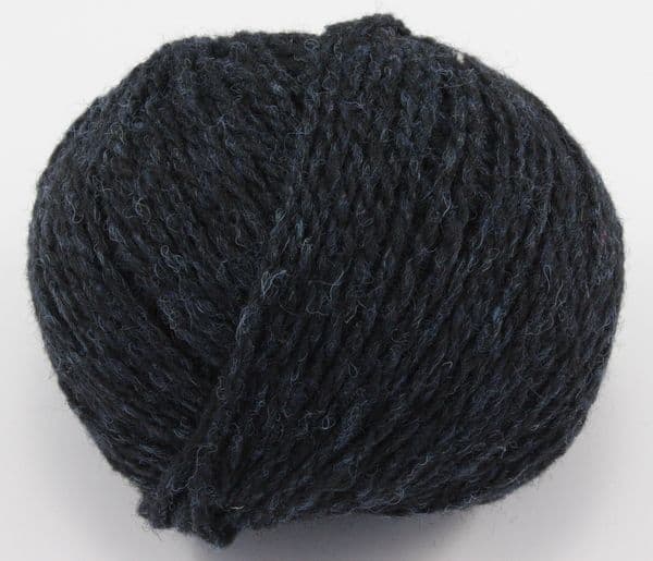 jamieson-s-of-shetland-heather-aran-1340-laine-50g-violet-cosmos image 2