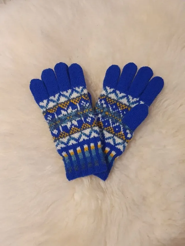 jamieson-s-harriet-s-gloves-patron-gants-doigts image 1