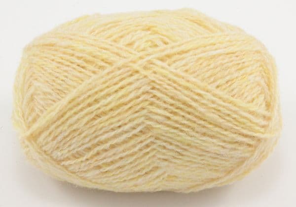 jamieson-s-spindrift-179-laine-buttermilk-25g-fair-isle image 2