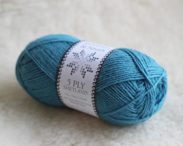 jamieson-smith-5ply-shetland-laine-turquoise-50g-sport image 1