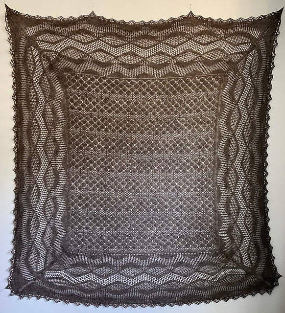 jamieson-smith-firth-fine-lace-shawl-patron-ch-le-dentelle image 1