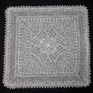 jamieson-smith-kits-rosemary-shawl-cw115-kit-tricot-ch-le-dentelle-shetland image 1