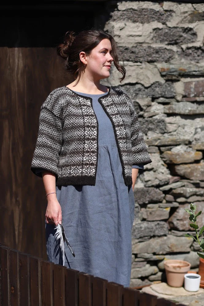 jamieson-s-shetland-wool-week-annual-2025-livre-tricot-120p image 4