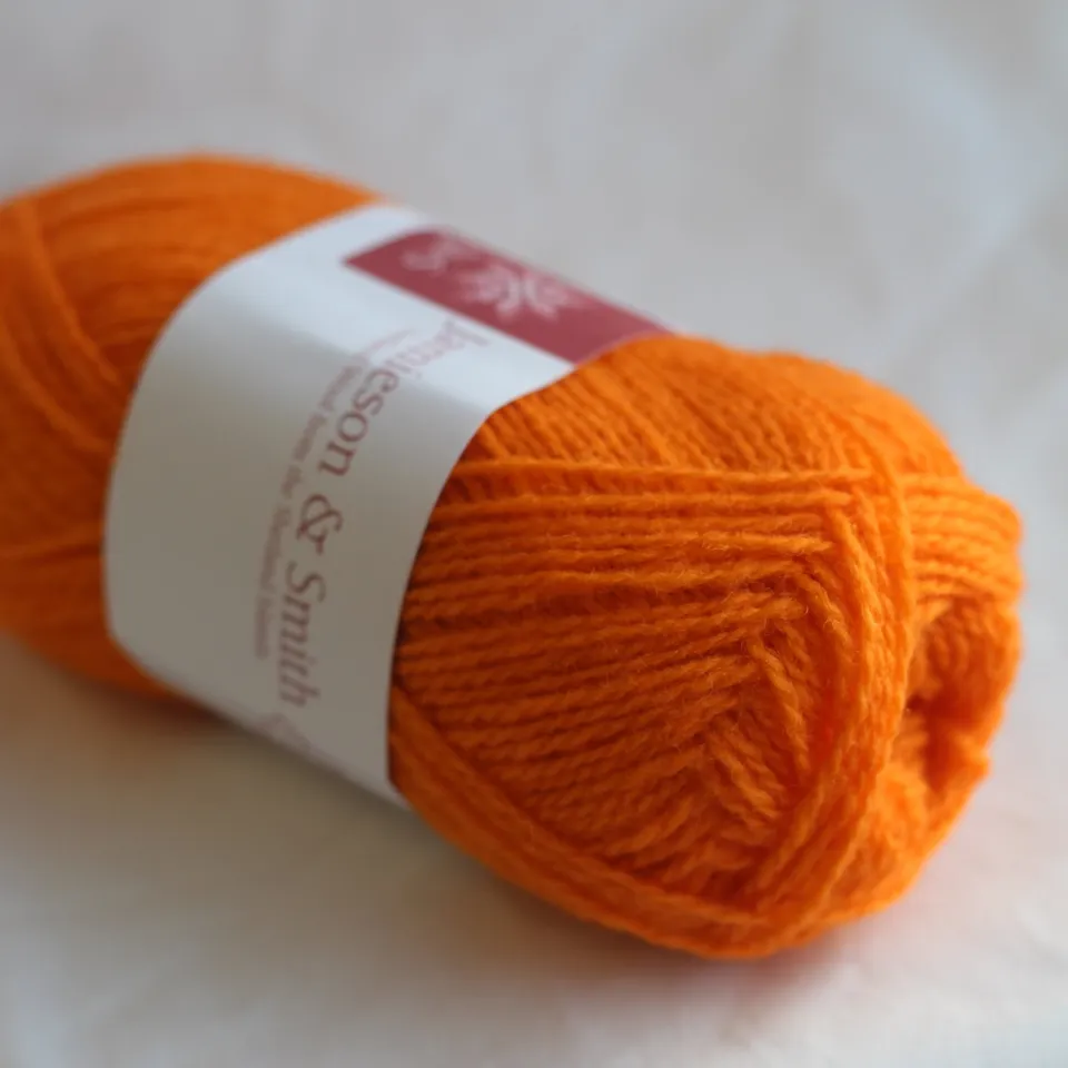 jamieson-smith-2ply-jumper-weight-fil-laine-73-orange-25g image 1
