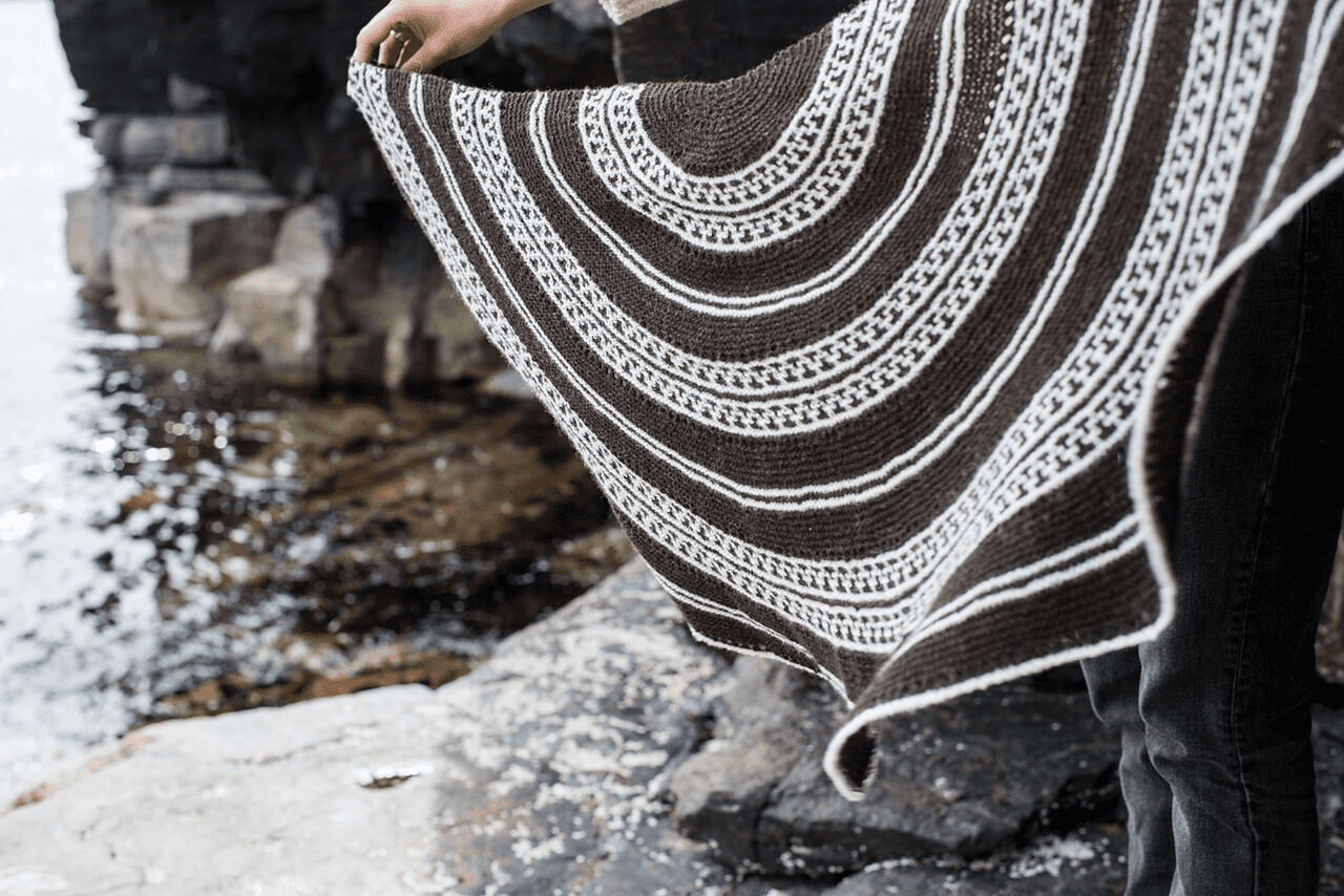mosaic-shawl-gudrun-johnson-patron-ch-le-dentelle image 2