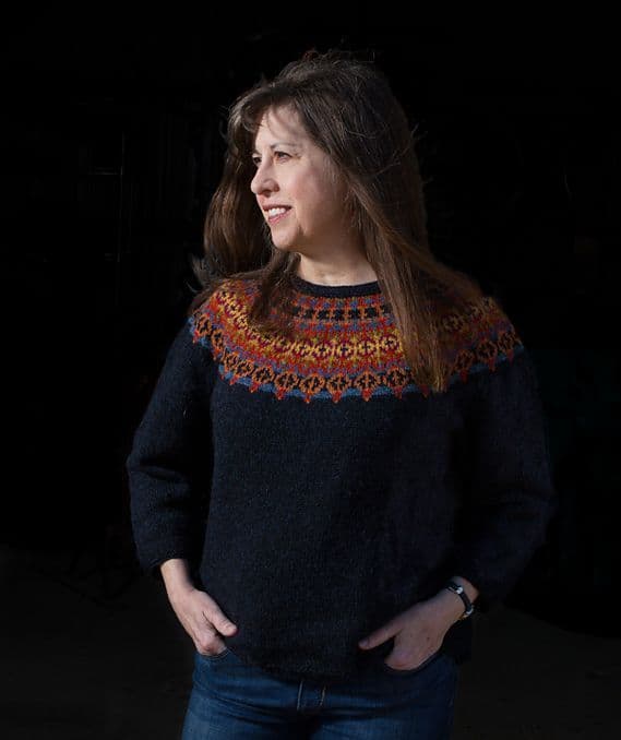 jamieson-s-helsinki-sweater-janine-bajus-patron-pull-jacquard image 3