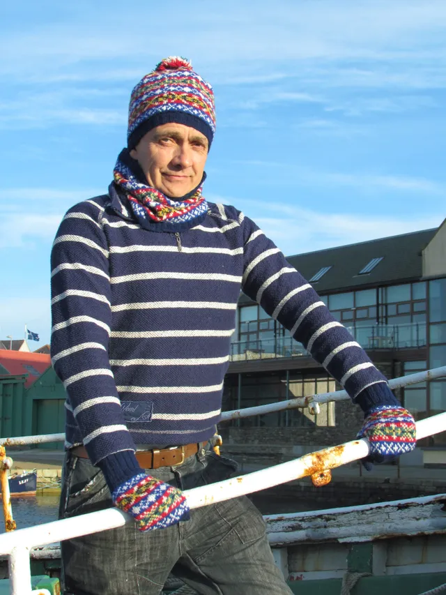 jamieson-smith-antarctica-set-patron-papier-bonnet-fair-isle image 1