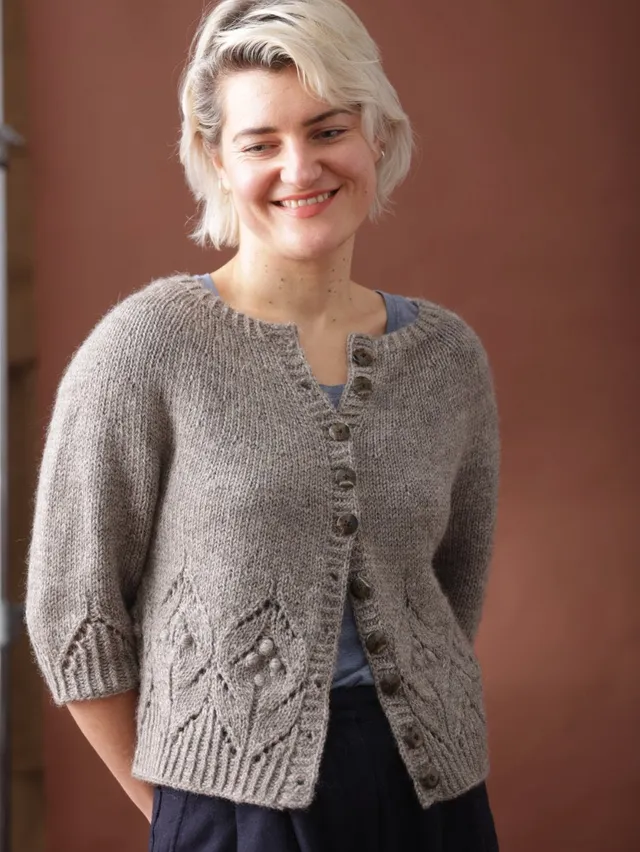 john-arbon-kits-magnolia-chunky-kit-gilet-gertrude-1-3-aran image 1