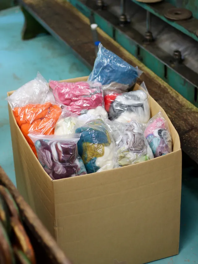 john-arbon-box-broken-tops-lot-fibre-feutrage-filage-24-pcs image 1