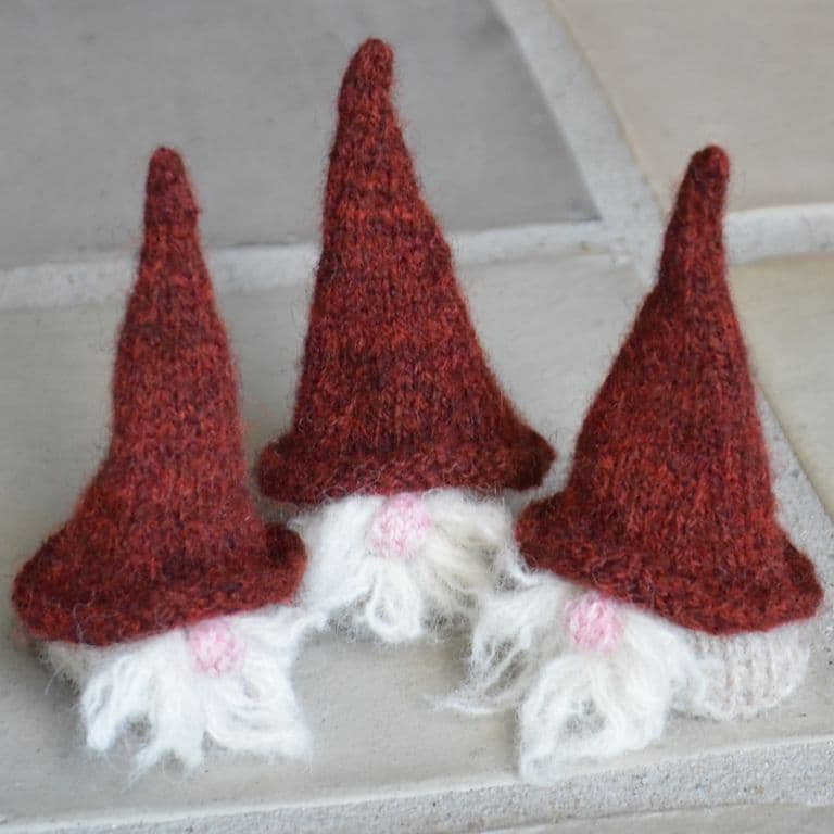 elves-tina-vejl-andersen-kastaniestrik-patron-lutin-spindrift image 2