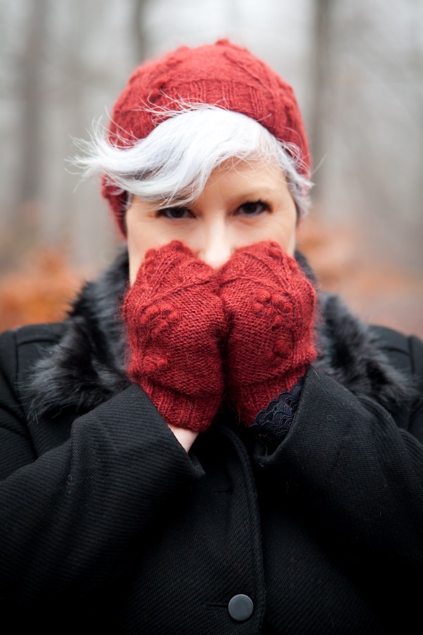 christallk-modeles-blood-trillium-hat-patron-bonnet-bobbles image 4