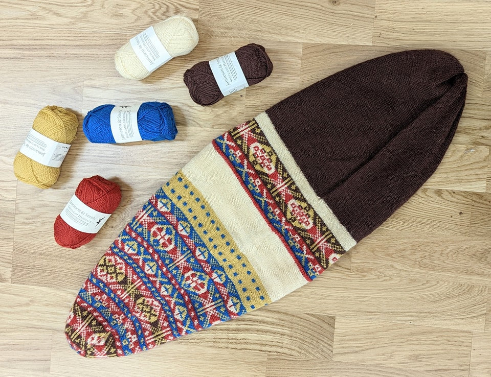 jamieson-smith-patron-bonnet-fair-isle-cap-papier image 4