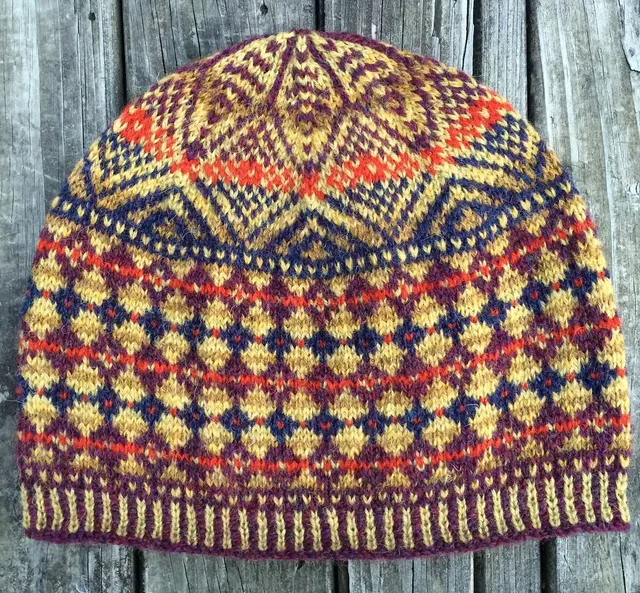 lynn-nilges-korona-patron-bonnet-jacquard-pdf image 1
