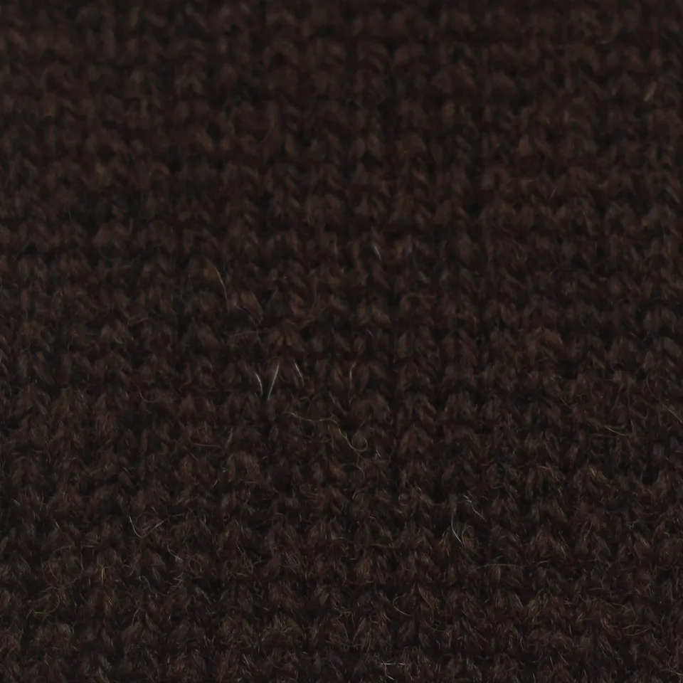 jamieson-smith-2ply-jumper-weight-005-laine-c-ne-500g image 1
