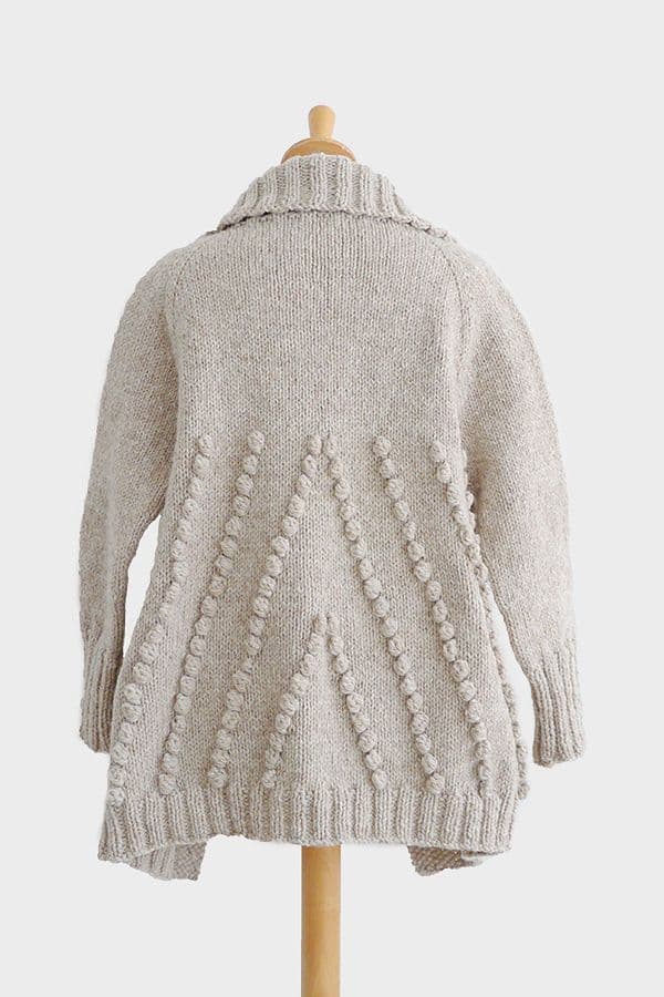 jamieson-s-of-shetland-bobble-cardigan-patron-gilet-femme-top-down image 3