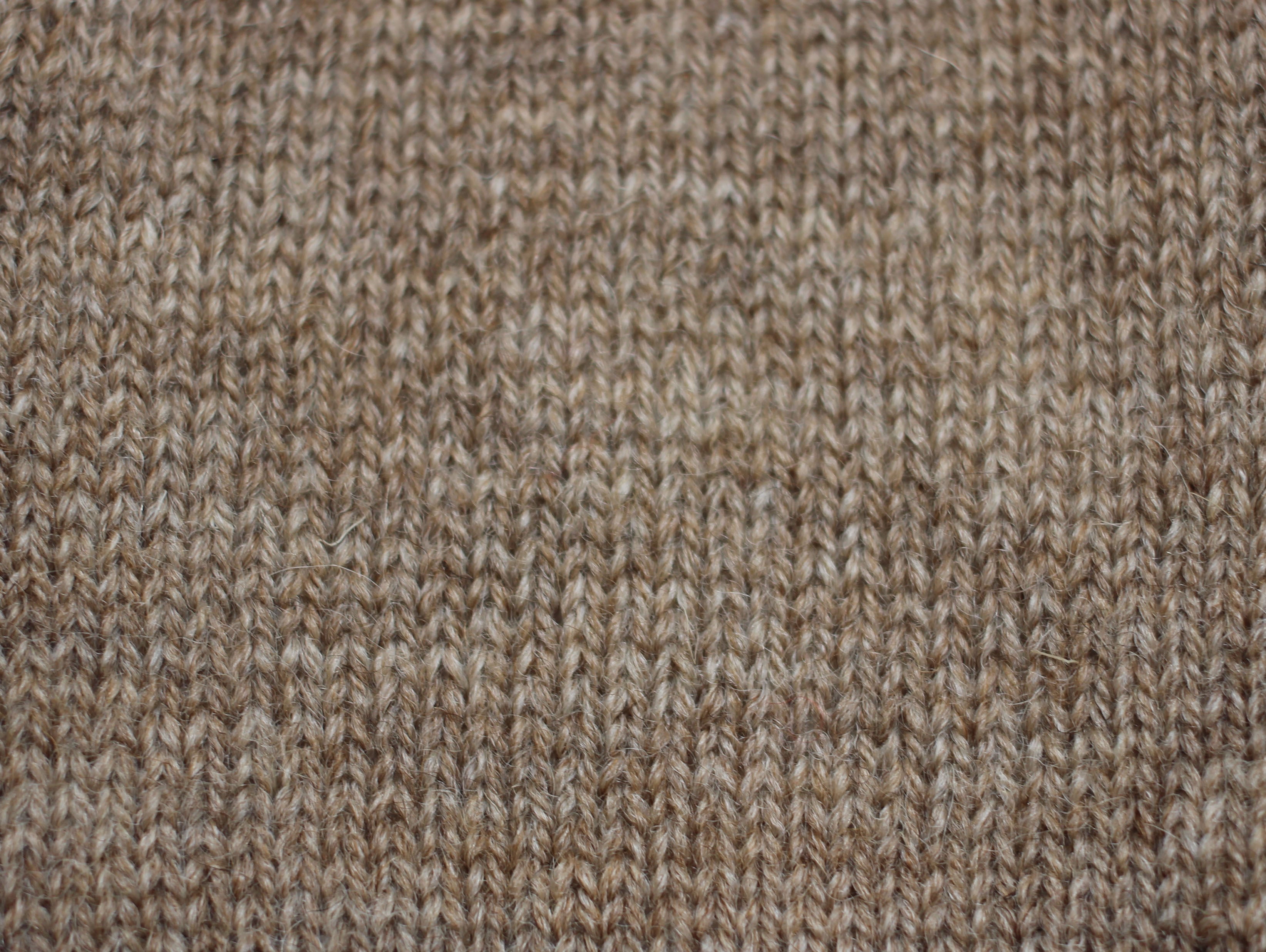jamieson-smith-shetland-heritage-fil-fauve-c-ne-500g image 3