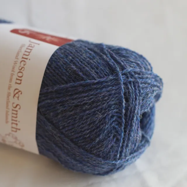 jamieson-smith-2ply-lace-weight-fil-l63-pelote-25g-dentelle image 1