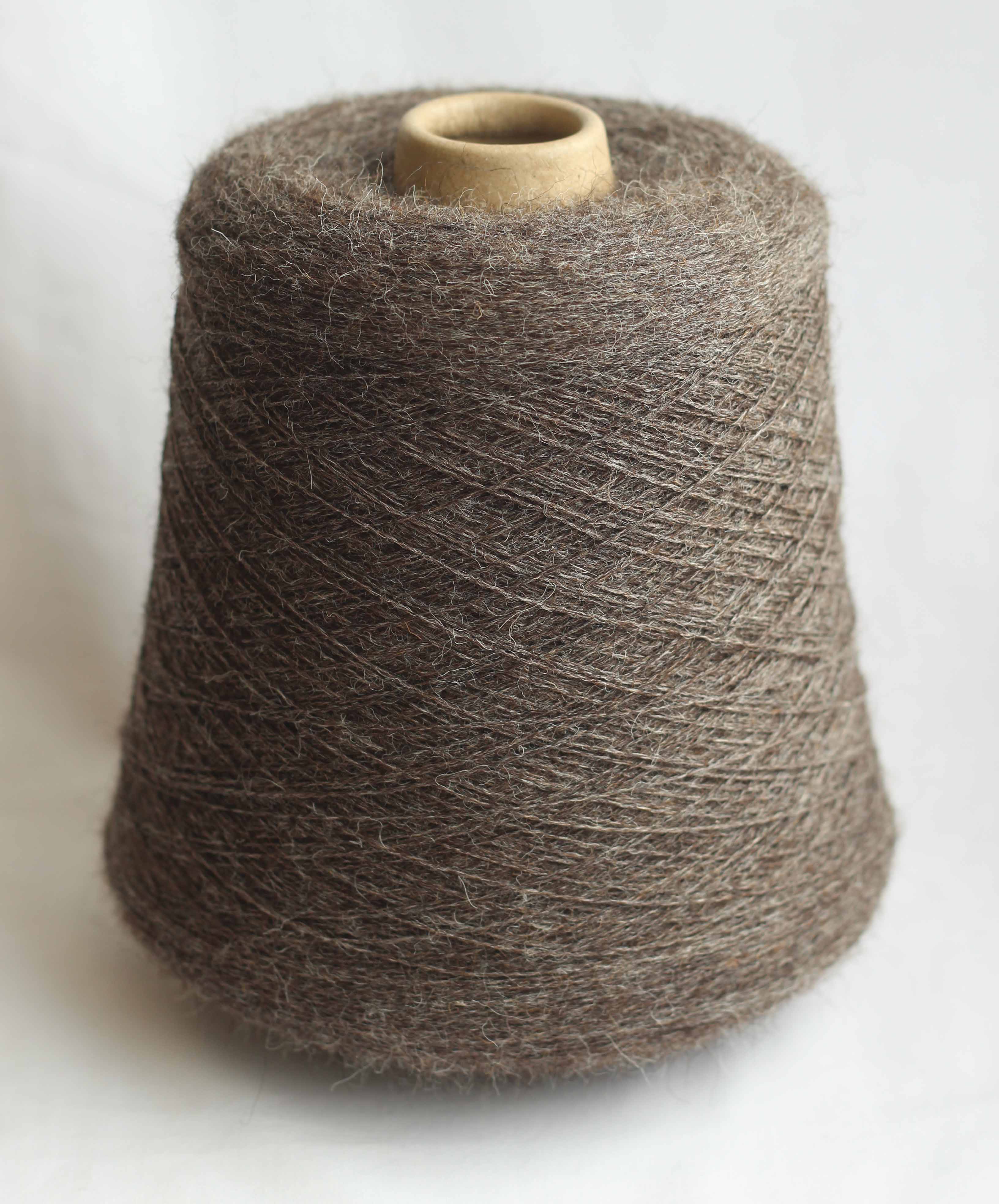 jamieson-smith-shetland-supreme-dark-grey-c-ne-dentelle-500g image 1