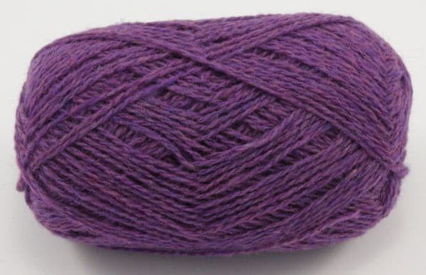jamieson-s-of-shetland-ultra-lace-635-heliotrope-laine-25g-dentelle image 2