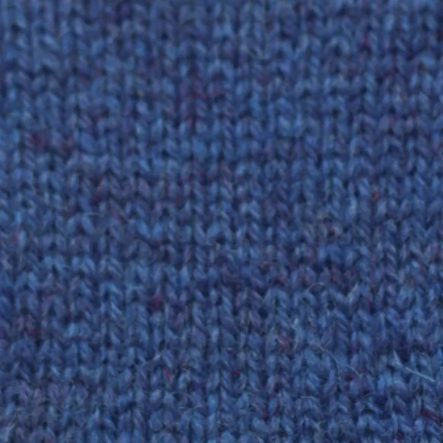 jamieson-smith-2ply-jumper-weight-fc37-fil-c-ne-500g image 1