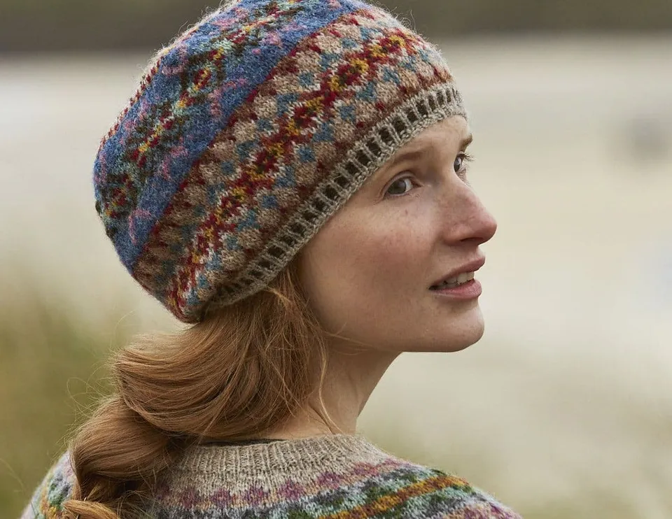 marie-wallin-scalloway-tam-patron-bonnet-taille-unique-fair-isle image 1