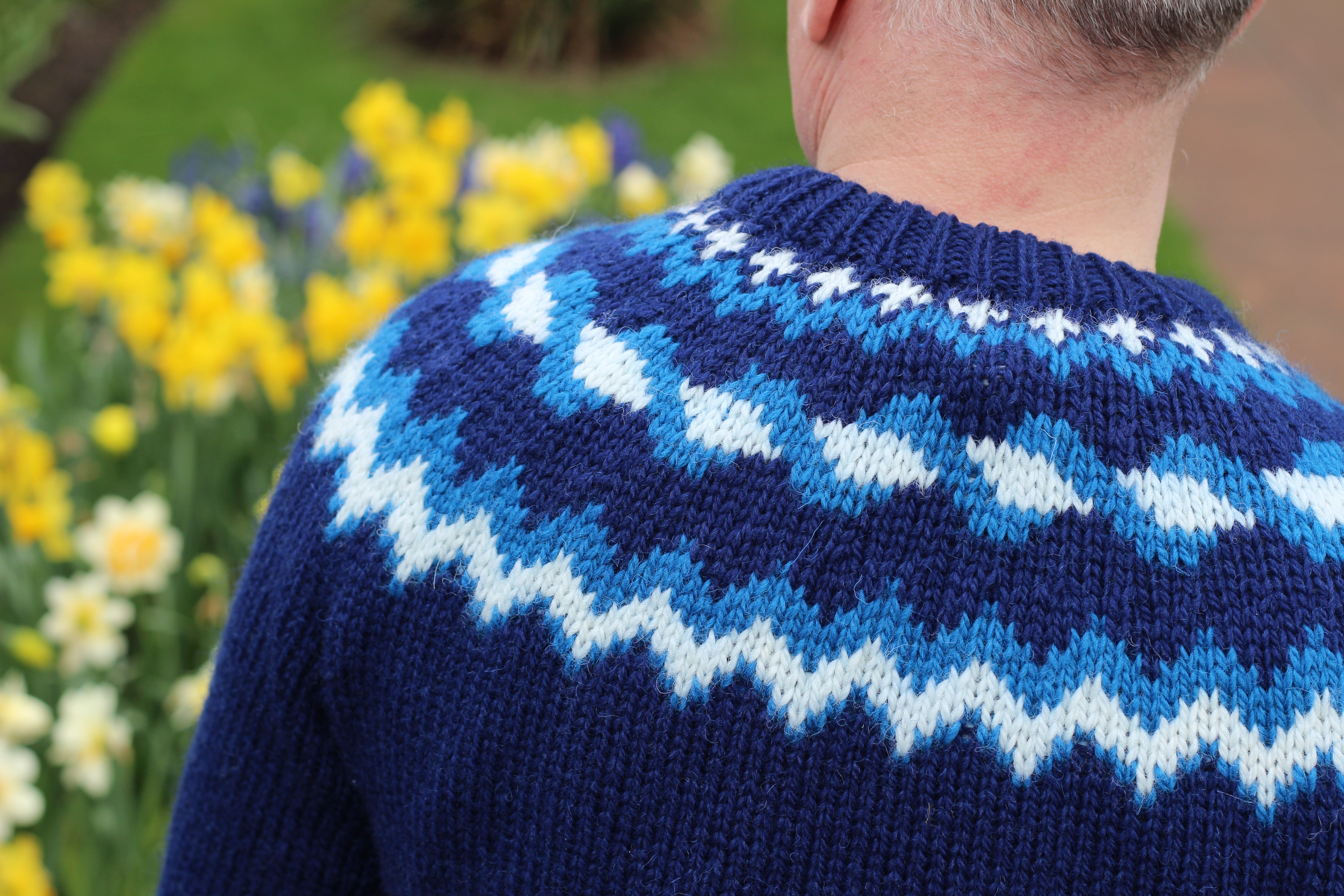 jamieson-smith-aran-harpa-patron-tricot-pull-islandais image 2