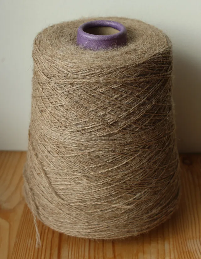 jamieson-smith-shetland-heritage-fil-fauve-c-ne-500g image 1
